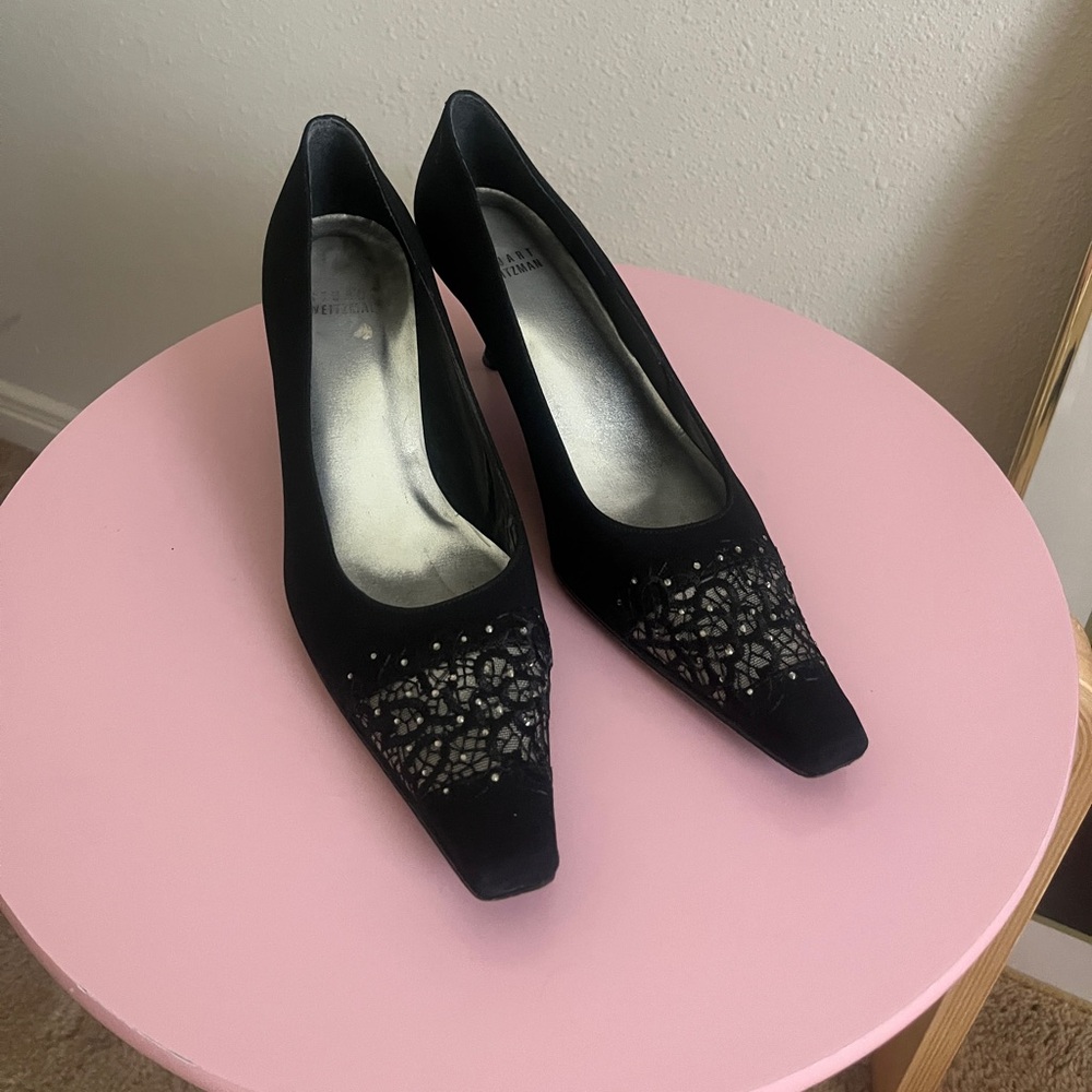 Stuart Weitzman Black Lace Kitten Heels